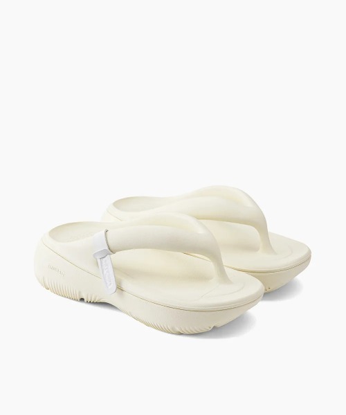 TAW&TOE(トーアンドトー)の「TAW&TOE/トーアンドトー/ZEROVITY Plumpy 厚底サンダル(サンダル・メンズ・ブラック/ホワイト系2・S/XXS/XS)」の3枚目の写真