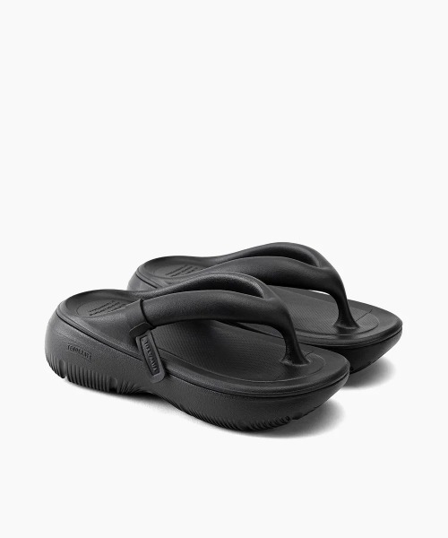 ● TAW&TOE ● Zerovity Plumpy トーアンドトー 厚底サンダル TAW&TOE/トーアンドトー/ZEROVITY Plumpy 厚底サンダル