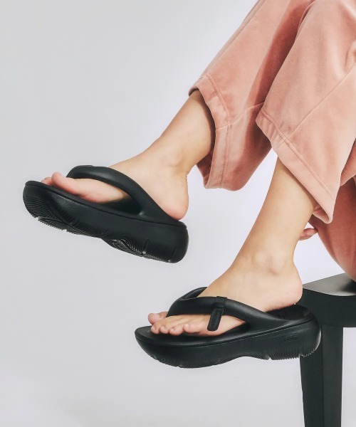 TAW&TOE/トーアンドトー/ZEROVITY Plumpy 厚底サンダル