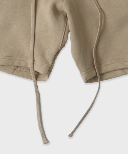 FOG ESSENTIALS（エフオージーエッセンシャルズ）の「FOG ESSENTIALS/エッセンシャルズ RUBBER TAG SWEAT SHORTS スウェットショートパンツ モード ストリート（スウェットパンツ・メンズ・ダークベージュ/クリーム/ヘザーグレー/ホワイト/タン・S/M/L/XL）」の7枚目の写真