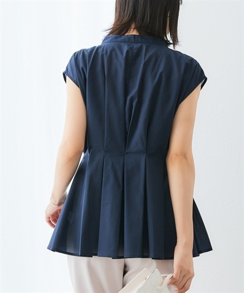 7days Life Styling（セブンデイズライフスタイリング）の「お手入れしやすいスキッパータックペプラムブラウス（接触冷感・イージーケア・UVカット・ウォッシャブル）＜大きいサイズ有＞（シャツ/ブラウス・レディース・ネイビー/ストライプ/オフホワイト・S/M/L/3L/LL）」の16枚目の写真