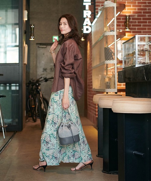 Jines(ジネス)の「AMARAボタニカルプリント ロングスカート(スカート・レディース・グリーン・38)」の9枚目の写真