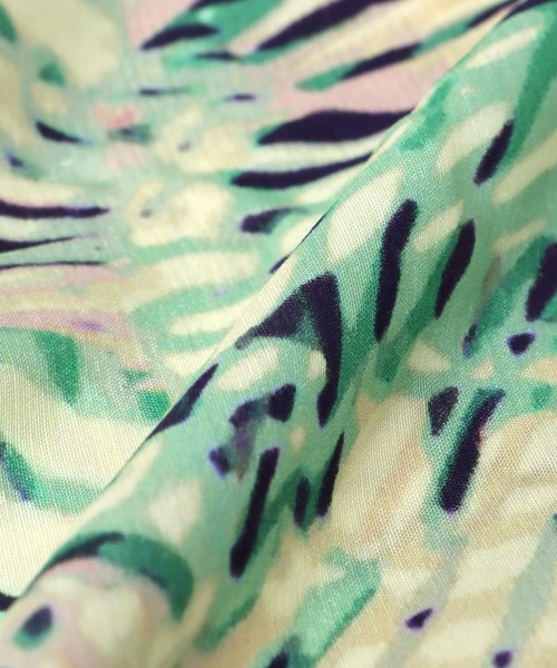 Jines(ジネス)の「AMARAボタニカルプリント ロングスカート(スカート・レディース・グリーン・38)」の12枚目の写真