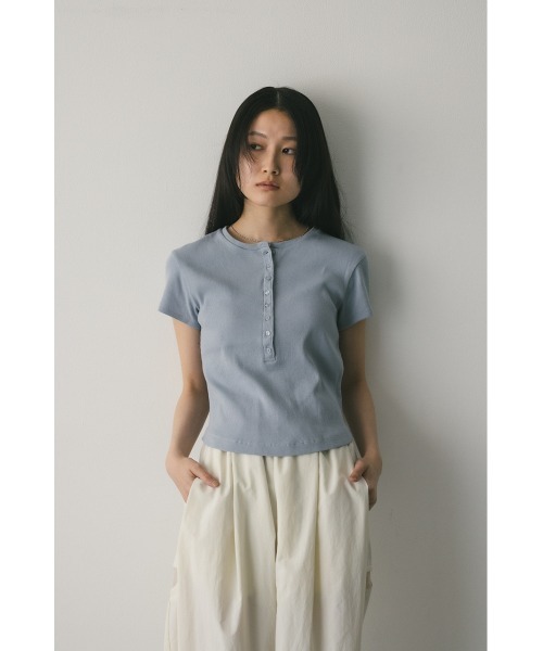 STYLEMIXER（スタイルミキサー）の「ヘンリーネックT（Tシャツ/カットソー・レディース・サックスブルー/ブラック/ホワイト・FREE）」の16枚目の写真