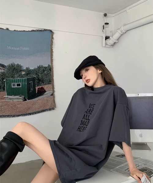 DEVICE(デバイス)の「シンプル ロゴ プリント 古着風 Tシャツ 韓国ファッション 韓国ストリート ストリートファッション Y2K(Tシャツ/カットソー・レディース・ダークグレー/ホワイト/ブラック・FREE)」の10枚目の写真