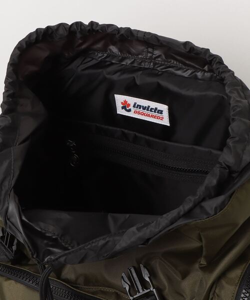 DSQUARED2(ディースクエアード)の「Invicta Bag Pack/0251(バックパック/リュック・メンズ・グリーン・FREE)」の4枚目の写真