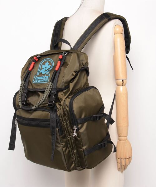 DSQUARED2(ディースクエアード)の「Invicta Bag Pack/0251(バックパック/リュック・メンズ・グリーン・FREE)」の5枚目の写真