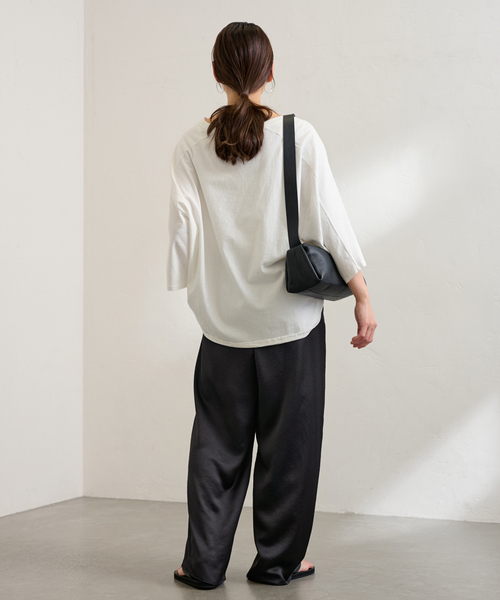 FRAMeWORK(フレームワーク)の「ヴィンテージライクサテンイージーパンツ(その他パンツ・レディース・ブラック/ベージュ/ボルドー・36/38)」の11枚目の写真