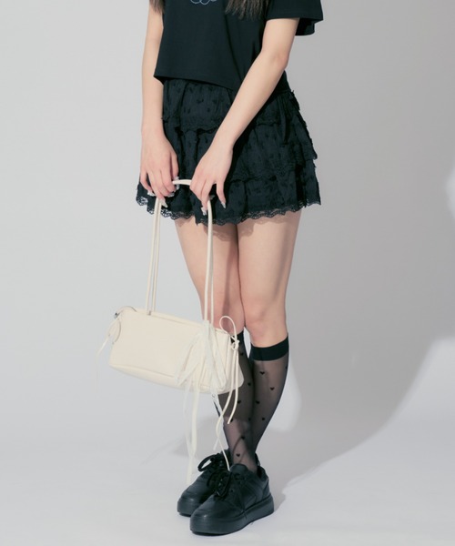 ALLuRing ChaRm(アリュリングチャーム)の「Ribbon Frilled Tiered Skirt / リボンフリルティアードスカート(スカート・レディース・ブラック/ホワイト・M/S)」の16枚目の写真