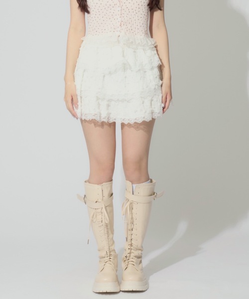 ALLuRing ChaRm(アリュリングチャーム)の「Ribbon Frilled Tiered Skirt / リボンフリルティアードスカート(スカート・レディース・ブラック/ホワイト・M/S)」の4枚目の写真