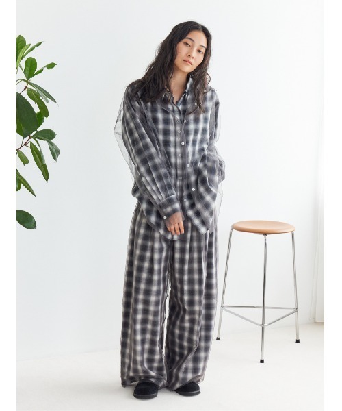 Ungrid(アングリッド)の「【展示会人気NO.1】チュールレイヤードルーズシャツ(シャツ/ブラウス・レディース・その他1/ベージュ/ブラウン・FREE)」の9枚目の写真