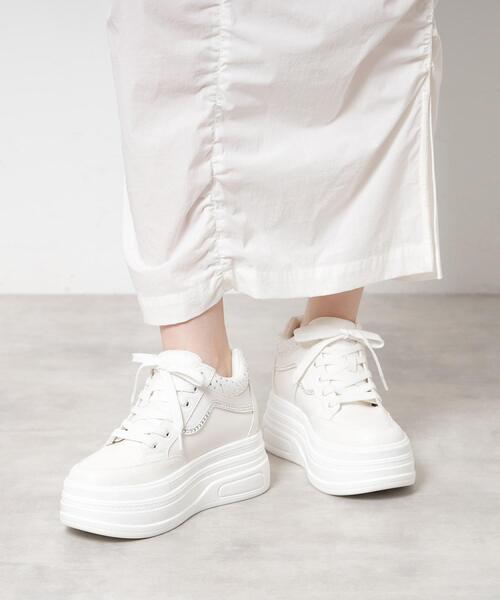 ESPERANZA（エスペランサ）の「きゅんフィットインソールラインストーンスニーカー（スニーカー・レディース・アイボリー/ブラック/ピンク系/ブラック×ホワイト・LL/L/M/S）」の2枚目の写真