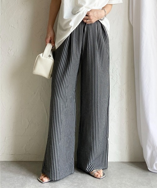 She's Closet(シーズクローゼット)の「コットンタッチ ストレート セミワイド ストライプパンツ イージーパンツ(その他パンツ・レディース・グリーン/ネイビー/ブラック/ブルー/グレー/ブラウン・FREE)」の3枚目の写真