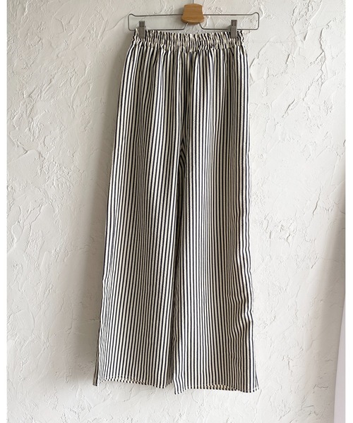 She's Closet(シーズクローゼット)の「コットンタッチ ストレート セミワイド ストライプパンツ イージーパンツ(その他パンツ・レディース・グリーン/ネイビー/ブラック/ブルー/グレー/ブラウン・FREE)」の18枚目の写真