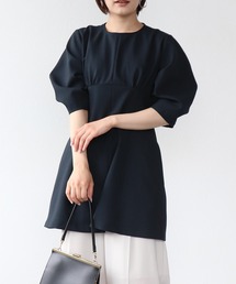 Sirin（シリン）の「カーブフォルムチュニックブラウス《日本製》（チュニック）」