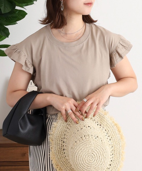 atONE(アットワン)の「袖フレアノースリーブシャツ(Tシャツ/カットソー・レディース・ミント/オフホワイト/チャコールグレー/ブラック/グレイッシュベージュ・LL~3L/4L~5L/M-L)」の19枚目の写真
