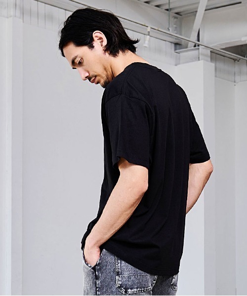 SILVER BULLET(シルバーバレット)の「『SILVER BULLET SELECT AP/シルバーバレットセレクト』NEWTRAL 5.6oz Standard Essentials Tee(Tシャツ/カットソー・メンズ・チャコール/ネイビー/サンドベージュ/ロイヤルブルー/レッド/A/ダークグリーン/B/ブラック/スモークピンク/ライトブルー/ホワイト・M/L/XL/S)」の18枚目の写真