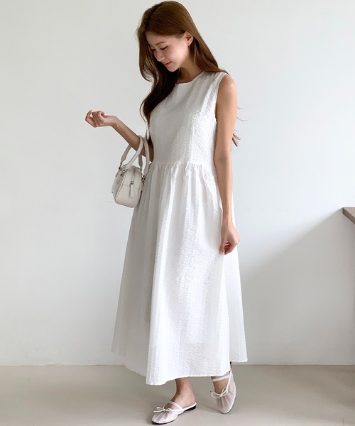 MINS MINIS(ミンスミニス)の「ノースリーブAラインワンピース(ワンピース・レディース・アイボリー/ブラック・FREE)」の6枚目の写真