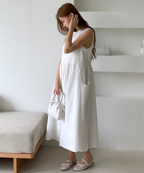 MINS MINIS(ミンスミニス)の「ノースリーブAラインワンピース(ワンピース・レディース・アイボリー/ブラック・FREE)」の18枚目の写真