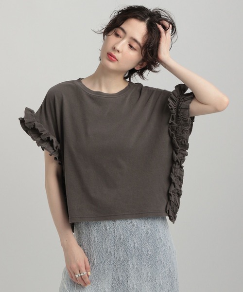 GEORGE'S（ジョージズ）の「ピグメントフリルカットソー（Tシャツ/カットソー・レディース・クリアレッド/オフホワイト/チャコールグレー・SMALL/MEDIUM）」の11枚目の写真