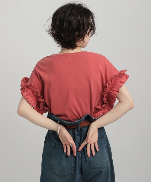 GEORGE'S（ジョージズ）の「ピグメントフリルカットソー（Tシャツ/カットソー・レディース・クリアレッド/オフホワイト/チャコールグレー・SMALL/MEDIUM）」の22枚目の写真