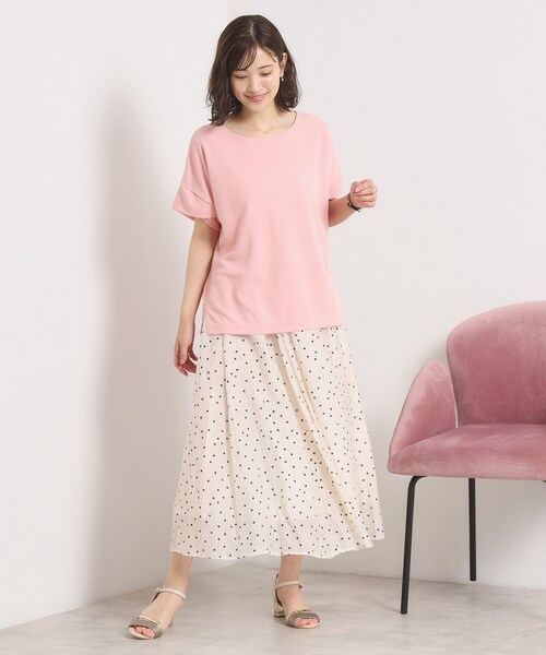 ITS'DEMO（イッツデモ）の「【接触冷感／吸水速乾／洗濯機OK】サカリバ袖タックプルオーバー（Tシャツ/カットソー・レディース・ブルーグリーン/ライトイエロー系/ピンク/レッド系1/オフホワイト/サックスブルー/オリーブ/ブラック/ナチュラル/ブルー・00）」の16枚目の写真