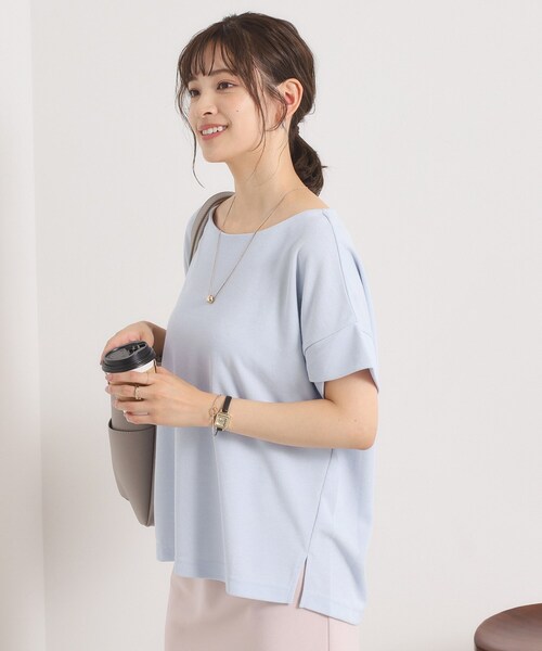 ITS'DEMO（イッツデモ）の「【接触冷感／吸水速乾／洗濯機OK】サカリバ袖タックプルオーバー（Tシャツ/カットソー・レディース・ブルーグリーン/ライトイエロー系/ピンク/レッド系1/オフホワイト/サックスブルー/オリーブ/ブラック/ナチュラル/ブルー・00）」の13枚目の写真