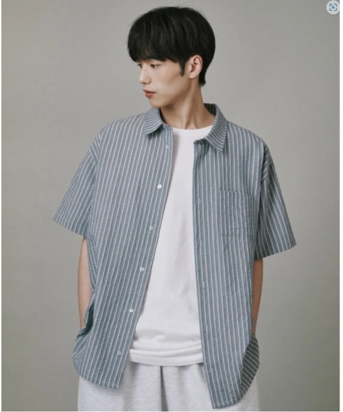 Verdnt（バーダント）の「マルチストライプバックロゴシャツ（シャツ/ブラウス・メンズ・ベージュ/ブルー・LARGE/MEDIUM）」の13枚目の写真