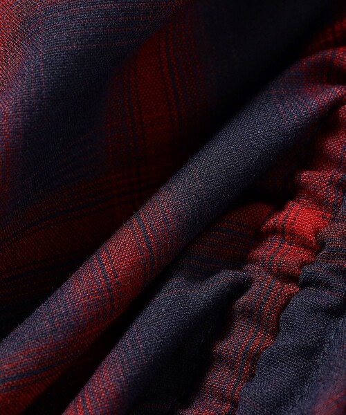 Ray BEAMS（レイビームス）の「チェック シャーリング タイトスカート（スカート・レディース・ブラック/レッド・1/0）」の18枚目の写真