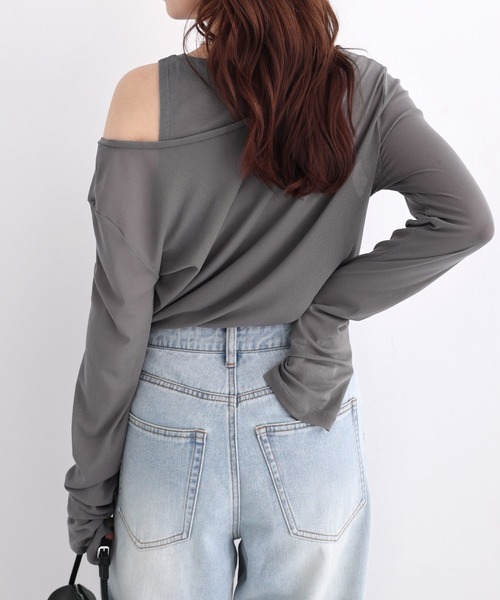 Freesia by andme（フリージアバイアンドミー）の「シアータンクレイヤード長袖トップス（Tシャツ/カットソー・レディース・グレー/オフホワイト/ブラウン/ブラック・FREE）」の16枚目の写真