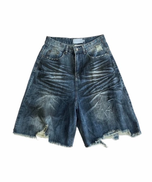 Chikashitsu +（チカシツプラス）の「【Chikashitsu +】oiled wash damage bermuda pants / 【チカシツプラス】オイルドウォッシュダメージバミューダパンツ（デニムパンツ・メンズ・ブルー/ブラック・M/L/S）」の13枚目の写真