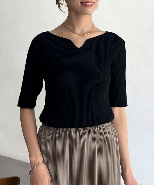 Chez toi（シェトワ）の「前後2WAY5分袖キーネックリブニット（ニット/セーター・レディース・ブラウン/ブラック/アイボリー/イエロー・FREE）」の21枚目の写真