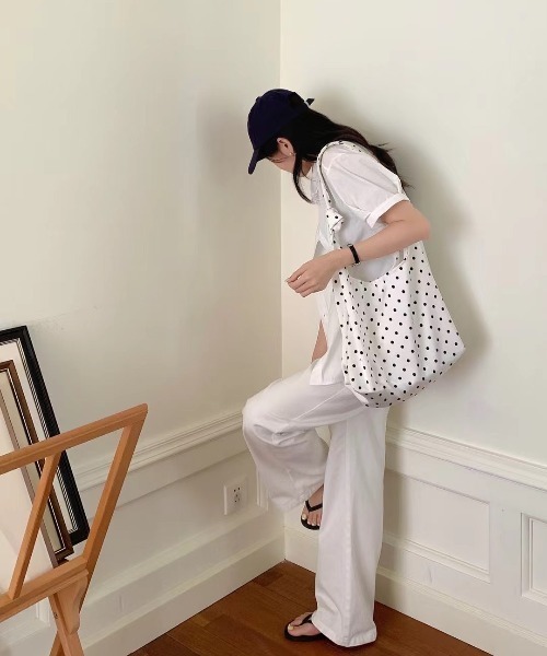 mebole(メボレ)の「Dotty Days Tote(トートバッグ・レディース・レッド/ホワイト/ブラック・FREE)」の5枚目の写真