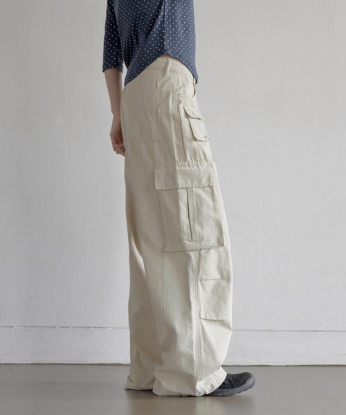 UNE MANSION(ユヌマンション)の「【ユニセックス着用可能】ユニークベルトフープ&ポケットマルチカーゴデニムパンツ(カーゴパンツ・レディース・ベージュ/ブラック/カーキ/クリーム・SMALL/MEDIUM/LARGE)」の19枚目の写真