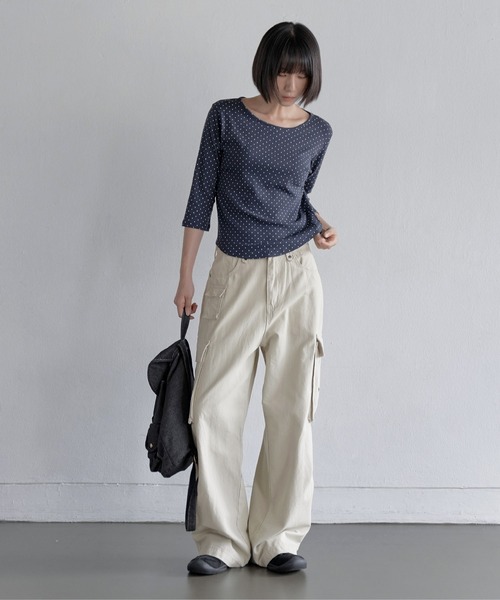 UNE MANSION(ユヌマンション)の「【ユニセックス着用可能】ユニークベルトフープ&ポケットマルチカーゴデニムパンツ(カーゴパンツ・レディース・ベージュ/ブラック/カーキ/クリーム・SMALL/MEDIUM/LARGE)」の17枚目の写真