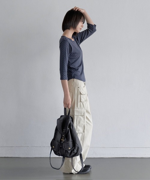 UNE MANSION(ユヌマンション)の「【ユニセックス着用可能】ユニークベルトフープ&ポケットマルチカーゴデニムパンツ(カーゴパンツ・レディース・ベージュ/ブラック/カーキ/クリーム・SMALL/MEDIUM/LARGE)」の18枚目の写真