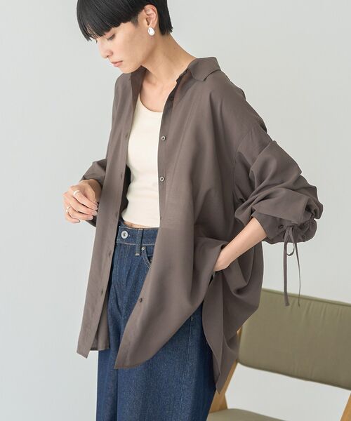 AMERICAN HOLIC(アメリカンホリック)の「シアーバックギャザーリボンシャツ(シャツ/ブラウス・レディース・ブラウン/ライトベージュ/ブルー・M/L)」の9枚目の写真