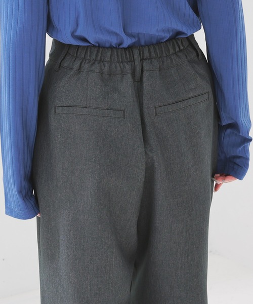 Honeys（ハニーズ）の「ストレートパンツ（股下６８ｃｍ）（スラックス・レディース・ブラック/ヘザーチャコール/ブラウン・L/SS/S/M/LL）」の20枚目の写真