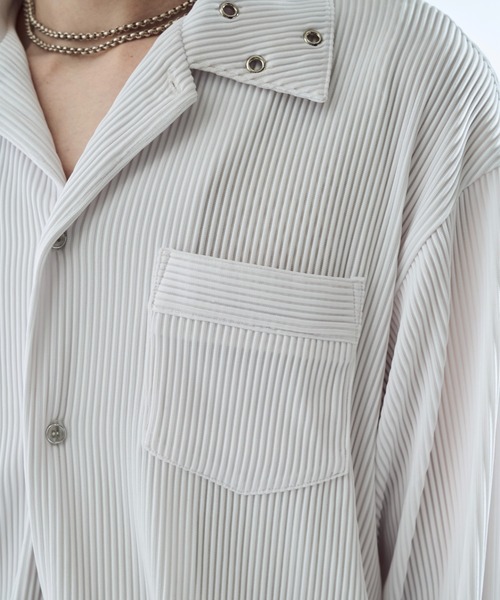 seyto（セイト）の「Pleats eyelet collar shirt プリーツアイレット