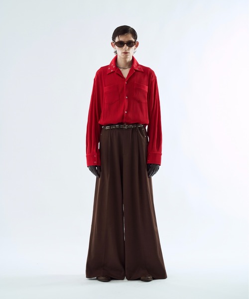 seyto(セイト)の「Pleats eyelet collar shirt プリーツアイレットカラーシャツ(シャツ/ブラウス・メンズ・ホワイト/ブラック/レッド・3/2)」の13枚目の写真