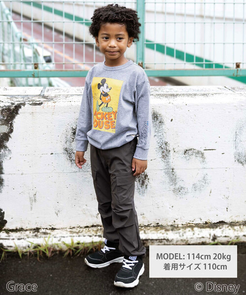 WASK（ワスク）の「【Disney(ディズニー)】<ミッキーマウス>ドロストBIGTシャツ（Tシャツ/カットソー・キッズ・グレー/ブラック・140cm/130cm/120cm）」の4枚目の写真
