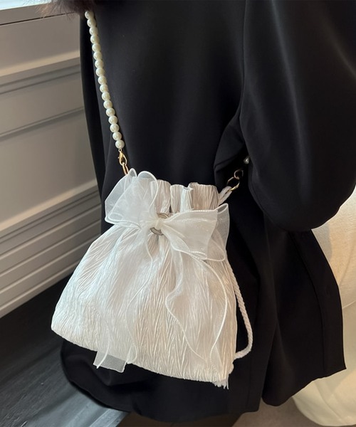 blackdia ocean(ブラックダイヤオーシャン)の「blackdia ocean パールストラップ リボン 巾着バッグ(ショルダーバッグ・レディース・ブラック/ホワイト/ピンク・FREE)」の7枚目の写真