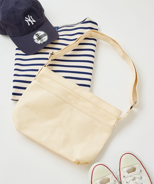 Hawk Company（ホークカンパニー）の「【Hawk Company】ロイヤルキャンバスビーンショルダーバッグ　4076（ショルダーバッグ・レディース・ホワイト/ブラック/グレー・FREE）」の2枚目の写真