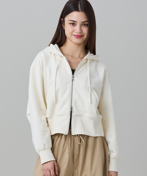 LACOSTE（ラコステ）の「裏パイルクロップドジップフーディー（パーカー・レディース・オフホワイト/ブラック/ダークブラウン/ダークグリーン・34/36/38/40）」の2枚目の写真
