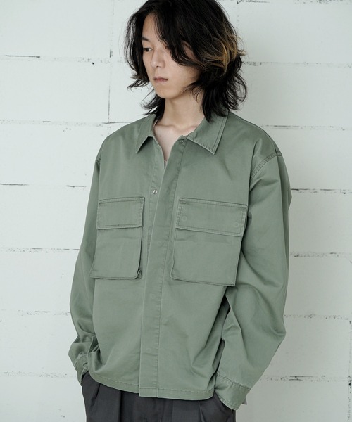 FIEVOLE（フィエボーレ）の「ミリタリーシャツジャケット（ブルゾン・メンズ・グレイッシュベージュ/カーキ・MEDIUM/LARGE）」の4枚目の写真