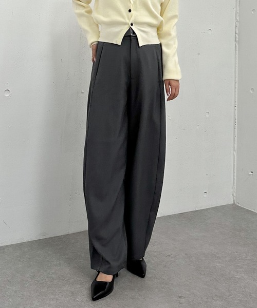 archives（アルシーヴ）の「カーブスラックス（スラックス・レディース・ブラウン/ブラック/グレー・MEDIUM）」の5枚目の写真