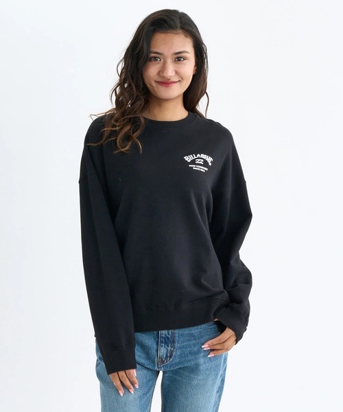 BILLABONG（ビラボン）の「BILLABONG レディース SQUARE LOGO BOY FIT トレーナー 【BOY FIT】【2025年秋冬モデル】/ビラボンバックロゴボックスプリントプルオーバースウェットトレーナー（スウェット・レディース・ホワイト/イエロー系その他/ブラック系その他/ブラック・MEDIUM/LARGE）」の8枚目の写真
