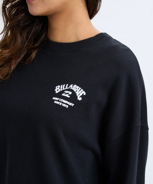 BILLABONG（ビラボン）の「BILLABONG レディース SQUARE LOGO BOY FIT トレーナー 【BOY FIT】【2025年秋冬モデル】/ビラボンバックロゴボックスプリントプルオーバースウェットトレーナー（スウェット・レディース・ホワイト/イエロー系その他/ブラック系その他/ブラック・MEDIUM/LARGE）」の9枚目の写真
