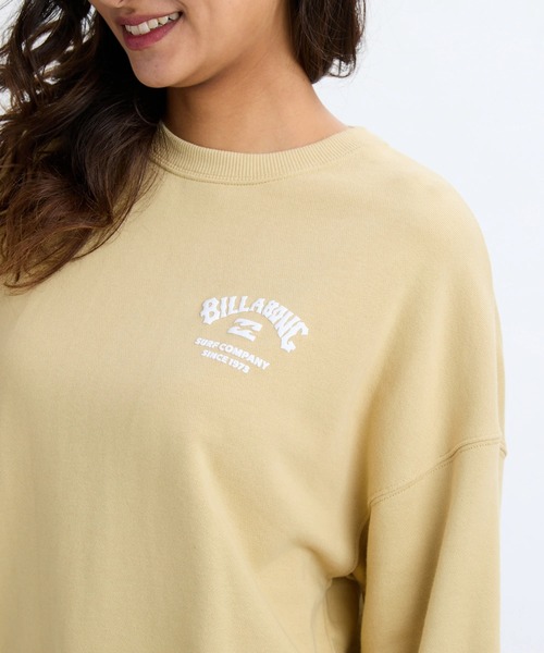 BILLABONG（ビラボン）の「BILLABONG レディース SQUARE LOGO BOY FIT トレーナー 【BOY FIT】【2025年秋冬モデル】/ビラボンバックロゴボックスプリントプルオーバースウェットトレーナー（スウェット・レディース・ホワイト/イエロー系その他/ブラック系その他/ブラック・MEDIUM/LARGE）」の20枚目の写真