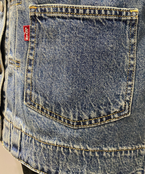 Levi's/リーバイス】 BALLOON SLEEVE TRCKER バルーンスリーブ